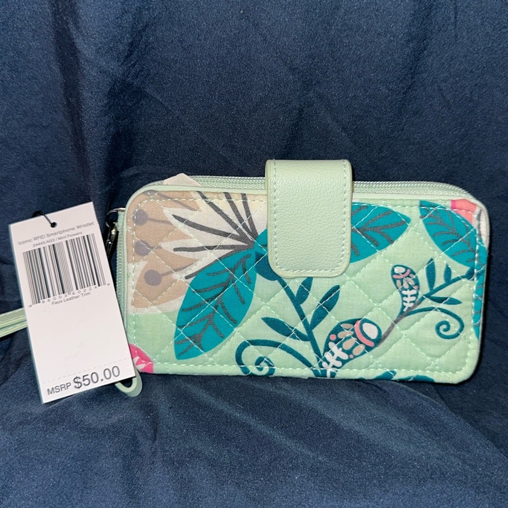 Vera Bradley wristlet